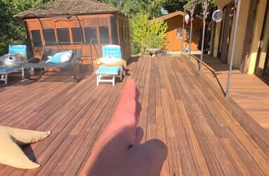 175 M2 de terrasse bois en padouk